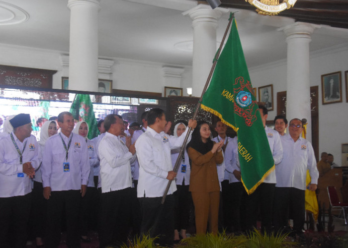 Pengurus Kadin Brebes Dikukuhkan, Bupati Pesankan Hal Ini