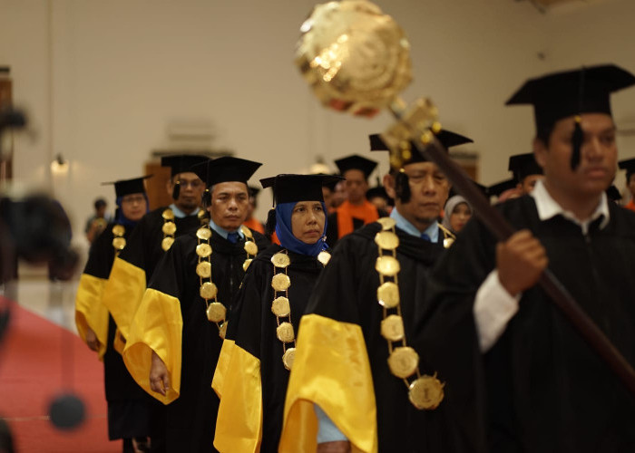 136 Mahasiswa Politeknik Purbaya Tegal Diwisuda, Dua SMK Dapat Penghargaan  