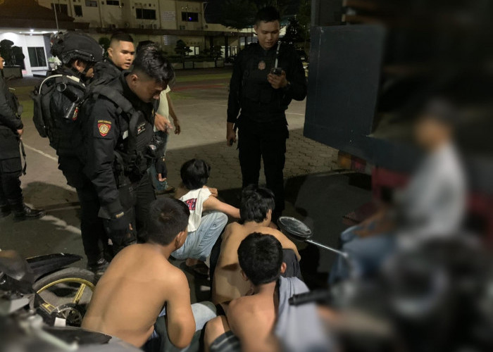 10 Remaja Hendak Tawuran di Tegal Diamankan, Polisi Sita 2 Celurit Besar dan Kecil