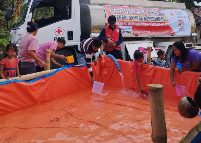 Kekeringan di Jateng, BPBD Sebut 33 Juta Liter Air Bersih Sudah Disalurkan ke 32 Kota Kabupaten