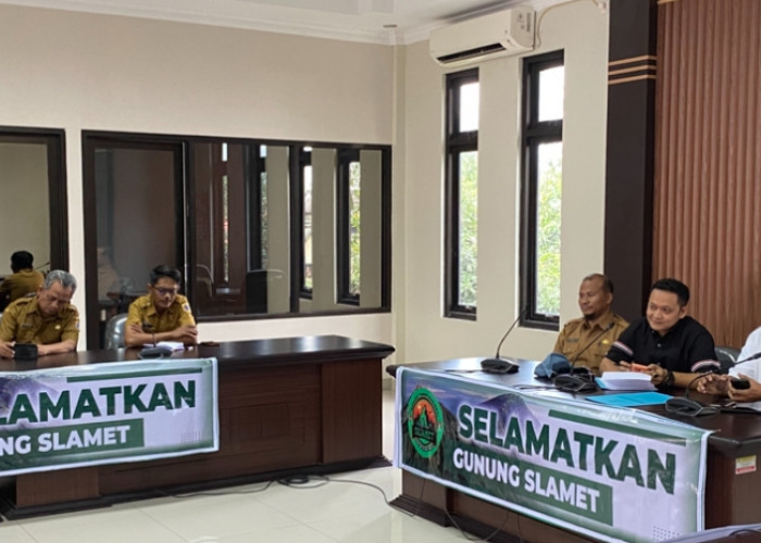 Selamatkan Hutan, Presidium Gunung Slamet Audiensi ke DPRD Brebes