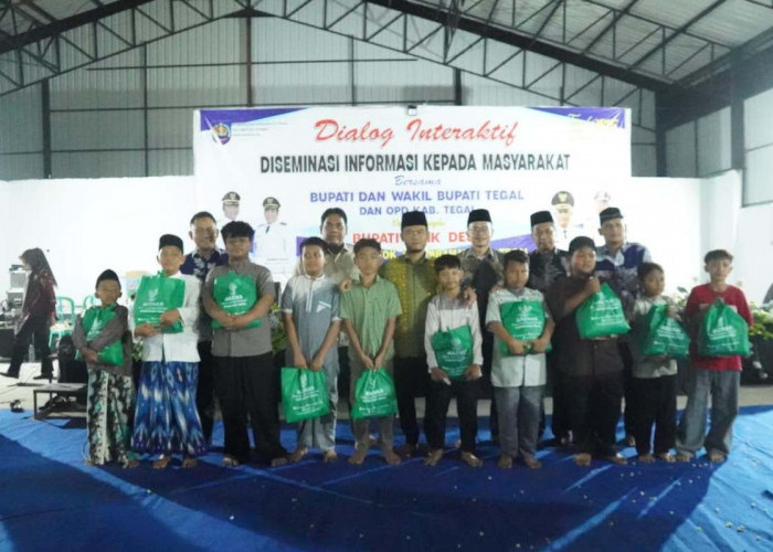 Manfaatkan Bupati Tegal Tilik Desa 2026, Ratusan Warga Bongkok Urus Dokumen Gratis