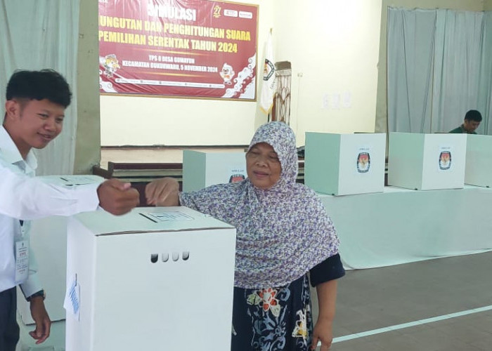 Ukur Efisiensi Kerja KPPS, KPU Kabupaten Tegal Simulasi di Gumayun 