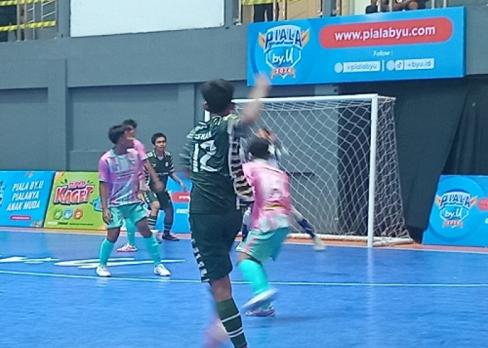 SMK Islam Nusantara Comal Menang Laga Perdana Turnamen Futsal Piala by.U Tegal