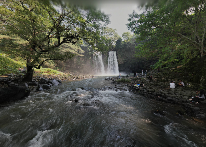 7 Spot Foto Alam di Pemalang 2025 yang Paling Cocok untuk Prewedding Romantis