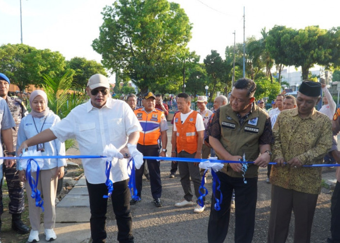 Parkir Kawasan Alun-alun dan Taman Pancasila Tegal Semrawut, Pemkot Berlakukan Central Parking