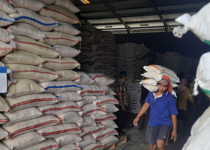 7.373 Ton Beras Bantuan Pangan Tahap III Mulai Digelontorkan