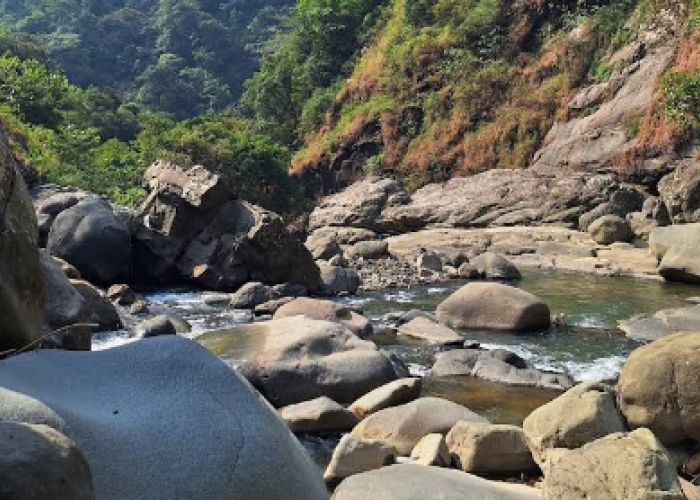 Cuma Rp5.000, Ini 8 Wisata Air Murah di Pemalang yang Cocok untuk Liburan Keluarga