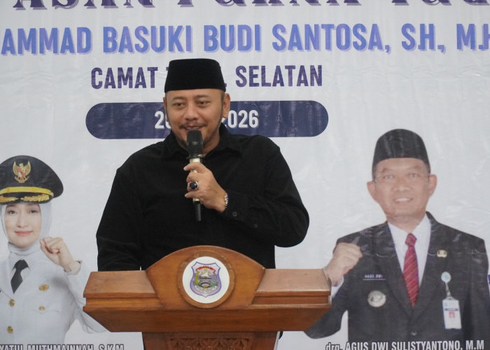 Hadir di Pelepasan Camat Tegal Selatan, Wali Kota Tegal Apresiasi Pengabdian