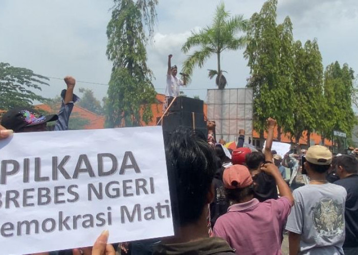 H-2 Coblosan Pilkada 2024, KPU Brebes Didemo Warga