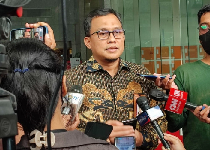 Ketua DPRD Pemalang Tatang Kirana dan 8 ASN Pemkab Pemalang Diperiksa KPK