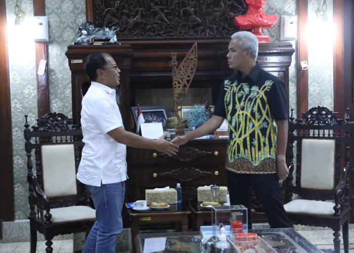 Walikota Makassar Undang Ganjar Pranowo ke Festival Budaya F8 Makassar 2022