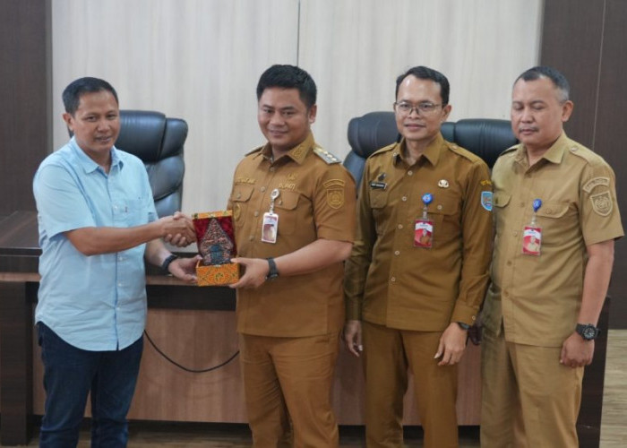 Jadi Rujukan Jawa Tengah, Pemkab Tegal Bagikan Strategi Pelayanan Publik Predikat A ke Komisi A DPRD Jateng