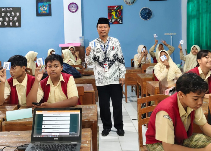  Terapkan Metode Inovatif dalam Pembelajaran Bahasa Inggris, Colega Membatik Diperkenalkan 