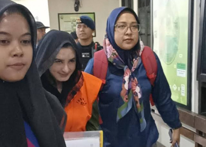 Didakwa Atur Proyek Rp2,89 M, Sidang Perdana Fadia Arafiq Resmi Digelar