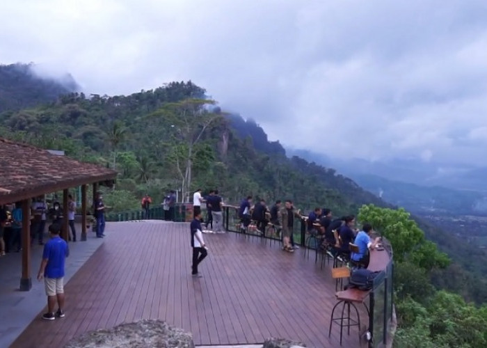 8 Tempat Makan Nuansa Unik di Magelang, dari Alam hingga Tradisional