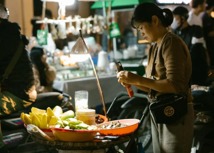 5 Rekomendasi Tempat Wisata Kuliner Malam di Semarang yang Sering Diserbu Wisatawan