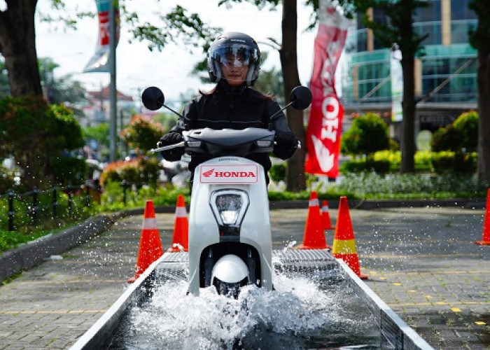 Wow! Motor Listrik Honda EM1 e: Hadirkan Fitur Keselamatan Dalam Berkendara