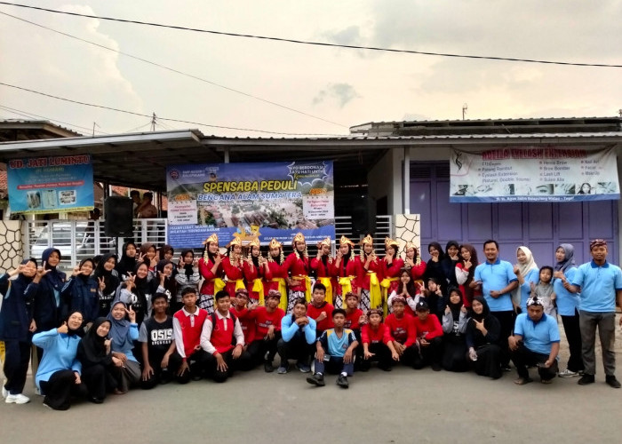 Hibur Warga, Calung Sintren SMPN 1 Balapulang Tegal Galang Dana untuk Korban Bencana   