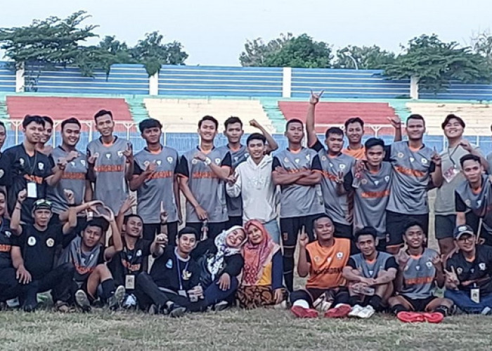 Libas Kalinyamat Kulon 1 - 4 Margadana Masuk Babak 16 Besar Turnamen Sepakbola Ketua DPRD Cup 2023 Kota Tegal