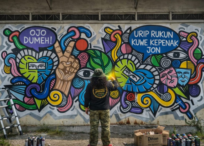 Seni Mural Mata Hati Hiasi Ruang Publik di Brebes