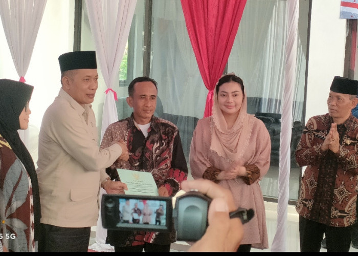 Wamen Koperasi RI Tinjau Koperasi Desa Merah Putih di Brebes