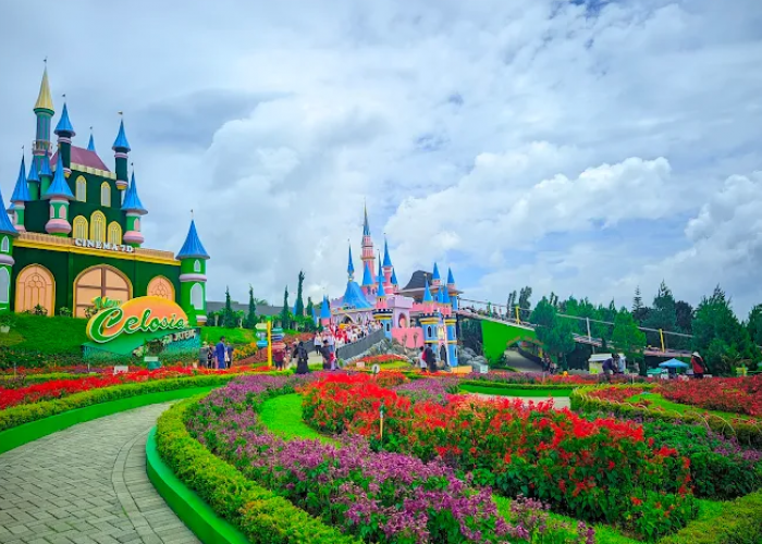 5 Taman Bunga Tercantik di Semarang 2025, Serasa di Negeri Dongeng!