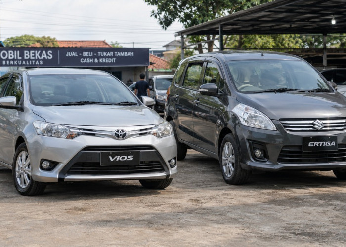 Vios vs Ertiga Bekas: Bujet Sama, Lebih Untung Pilih Sedan atau Mobil Keluarga?