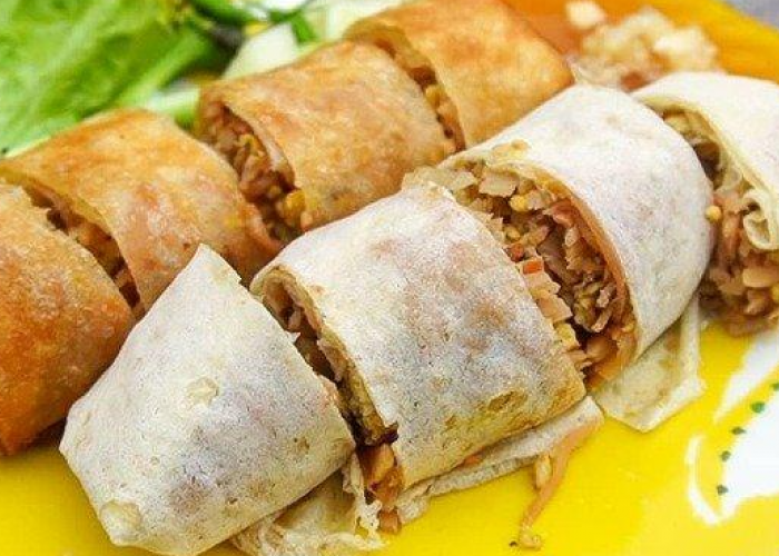 Tempat Makan Legend di Semarang yang per Porsi Harganya Masih Terjangkau!