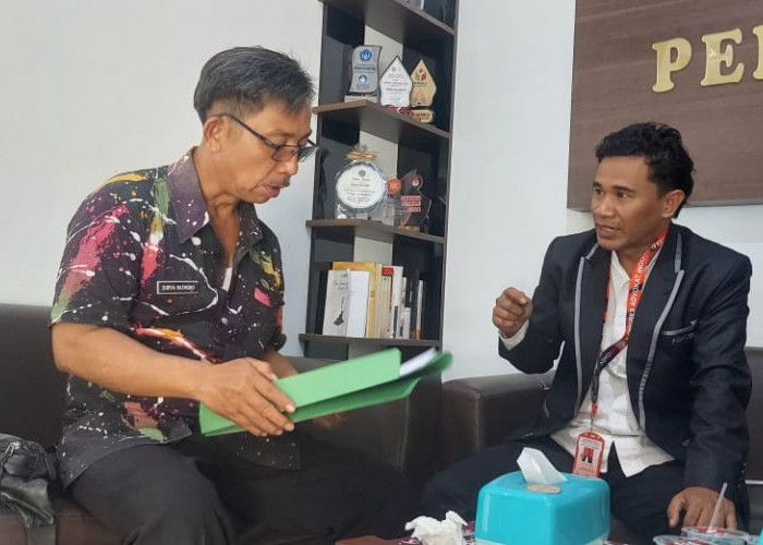 Diduga Memfitnah, Akun Koalisi Poros Nusantara Dilaporkan Tim Hukum Paslon 2 ke Bawaslu Kabupaten Tegal  