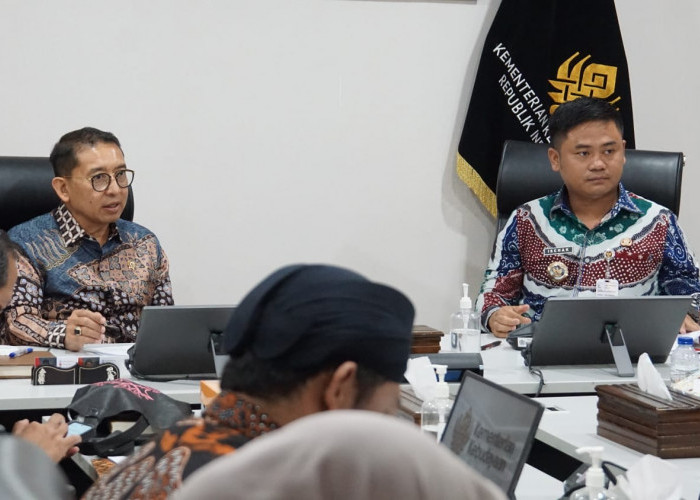 Bahas Pengembangan Museum Semedo di Tegal, Bupati Audiensi dengan Menteri Fadli Zon