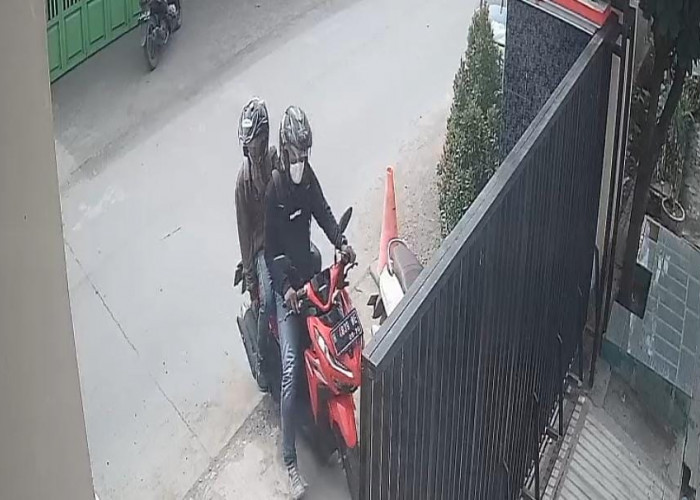 Pencuri Bermasker Gondol Motor Guru SD di Brebes, Pelaku Beraksi Kurang dari Satu Menit
