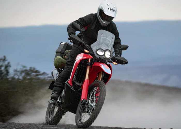 Honda CRF250 Rally: saat yang Lain Menyerah, Motor Ini Masih Sanggup Melaju sampai Finish