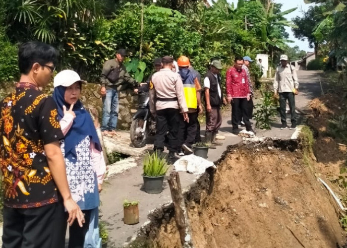 DPU Brebes Segera Lakukan Perbaikan Jalan Ruas Paguyangan-Kedungoleng