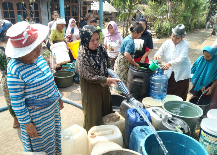 Krisis Air Bersih Belum Berakhir, Warga Desa Penyalahan Kabupaten Tegal Akhirnya Dapat Bantuan 