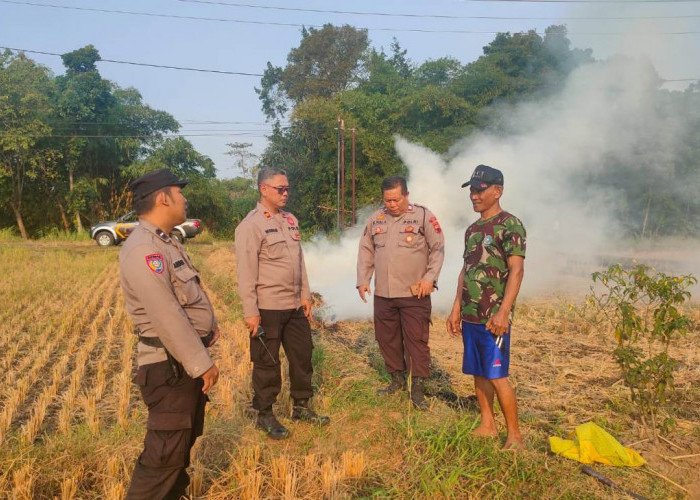 Antisipasi Kebakaran Lahan Tebu di Tegal, Polsek Lebaksiu Larang Warga Bakar Sampah