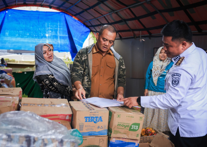 Tinjau Huntara Korban Tanah Gerak di Tegal, Ahmad Luthfi Pastikan Hunian Siap Dihuni Sebelum Lebaran