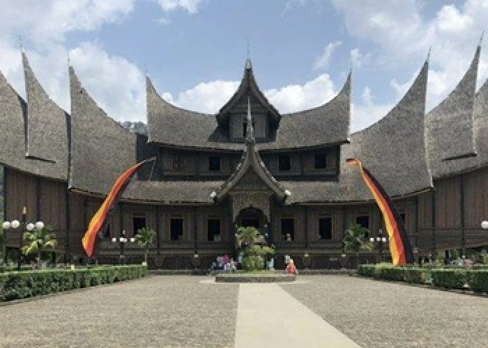 Kawasannya Ramai, Ini Rekomendasi Tempat Makan Enak di Pasteur Bandung