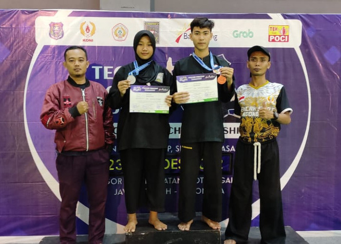 2 Atlet Pencak Silat SMK Peristek Pangkah Juara Tegal Bahari Open 