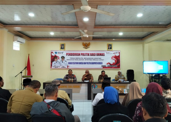 Kesbangpol Brebes Gelar Pendidikan Politik, Ormas Diajak Berpartisipasi 