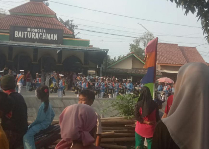 Ponpes Uswatun Khasanah Comal Peringati Maulid Nabi dan Milad ke-19, Gelar Khitan Masal 