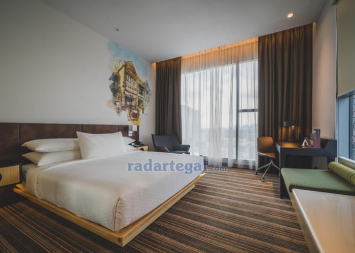 10 Hotel dengan Pemandangan Kota Semarang di Malam Hari