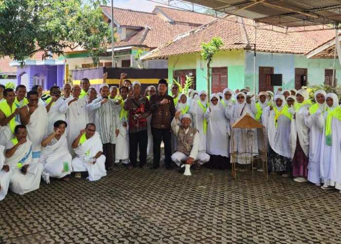 Bimbingan Manasik Terintegrasi Ditutup, Jemaah Haji asal Brebes Praktik Haji
