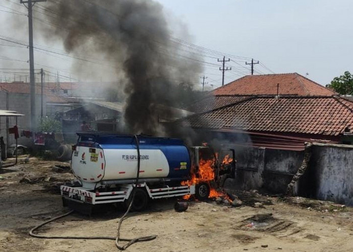 Truk Tangki BBM Terbakar di Brebes Ternyata Karena Insiden Kecil Ini