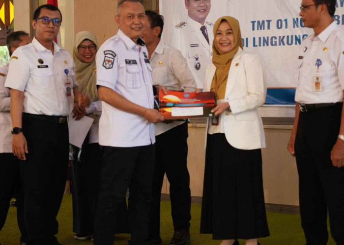 Pemkab Tegal Lepas 65 PNS Pensiun di Slawi, Guru Mendominasi!
