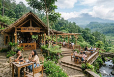 7 Cafe Tema Alam di Guci Tegal, Adem dengan View Pegunungan untuk Healing