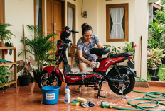 8 Tips Mencuci Sepeda Listrik Tanpa Merusak Baterai dan Komponen Listrik