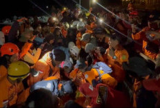 Jenazah Pendaki Jatuh di Kawah Gunung Slamet Berhasil Dievakuasi Tim SAR Gabungan