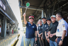 Mudik Gratis Jateng 2026: Ahmad Luthfi Lepas Ratusan Pemudik Kereta Api dari Pasar Senen