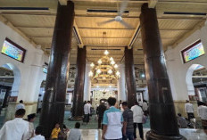 13 Wisata Religi Populer di Jawa Tengah, Ada Makam Wali hingga Masjid Bersejarah